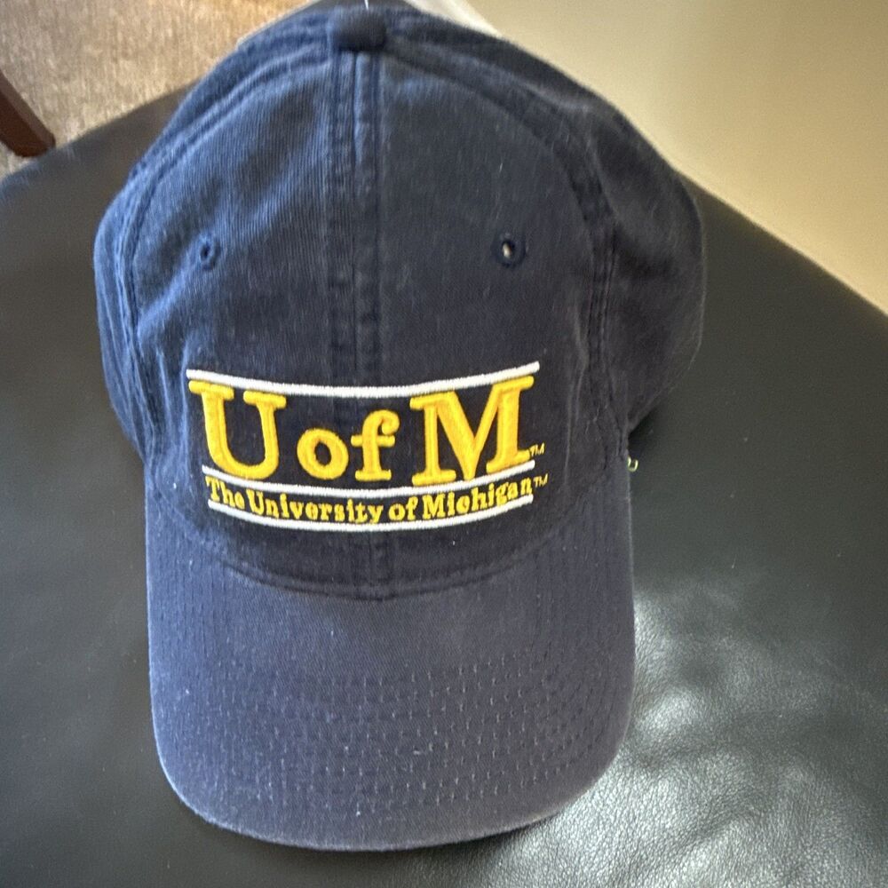 University of Michigan Wolverines Black Adjustable Baseball Cap Hat The Game NWT